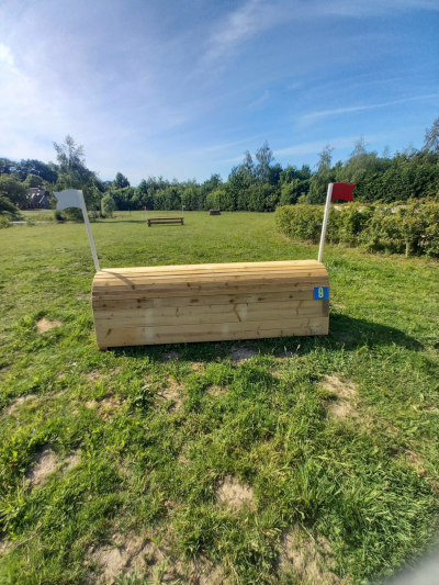 crosshindernissen bak dicht